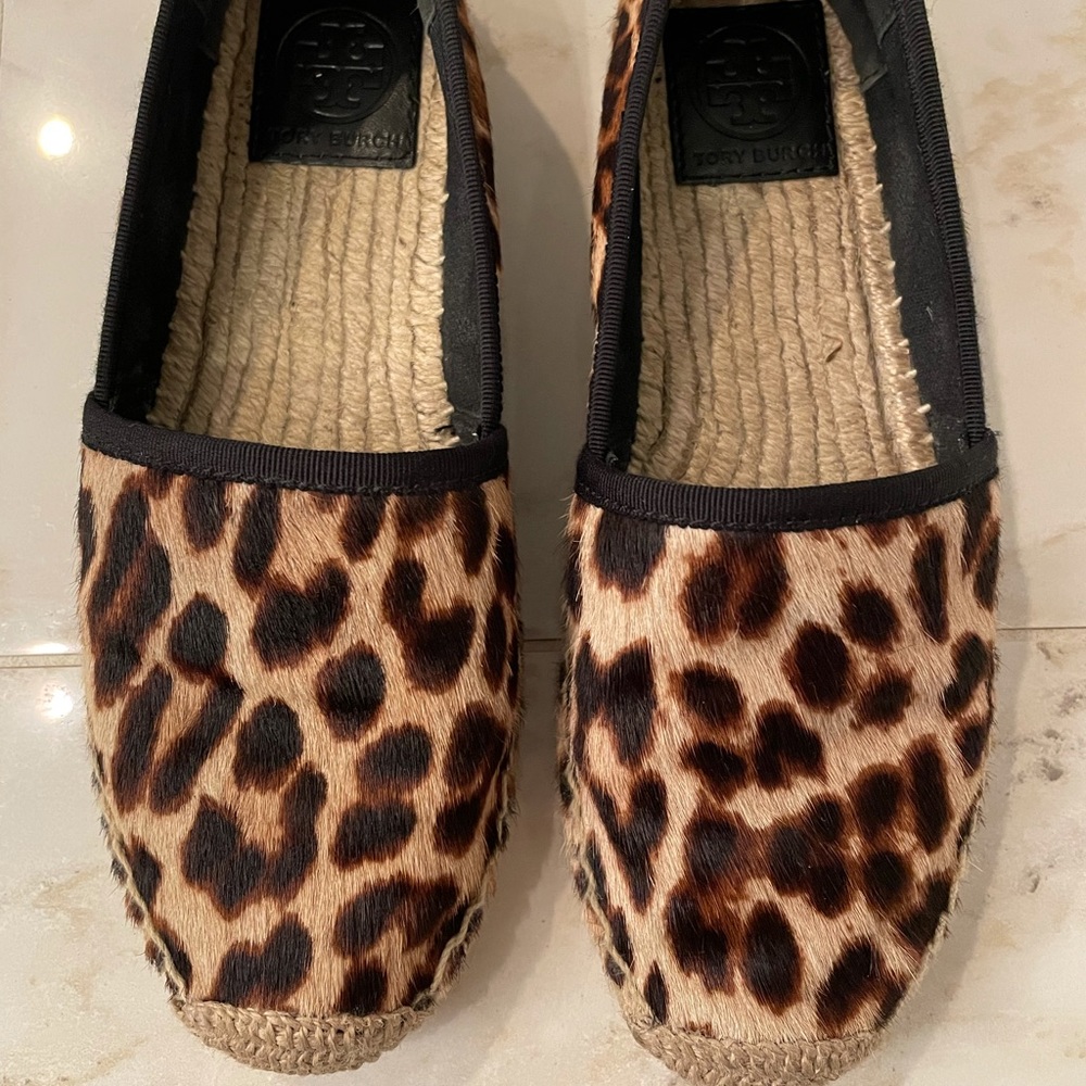 Tory Burch size 5 1/2 leopard espadrilles. Great condition.